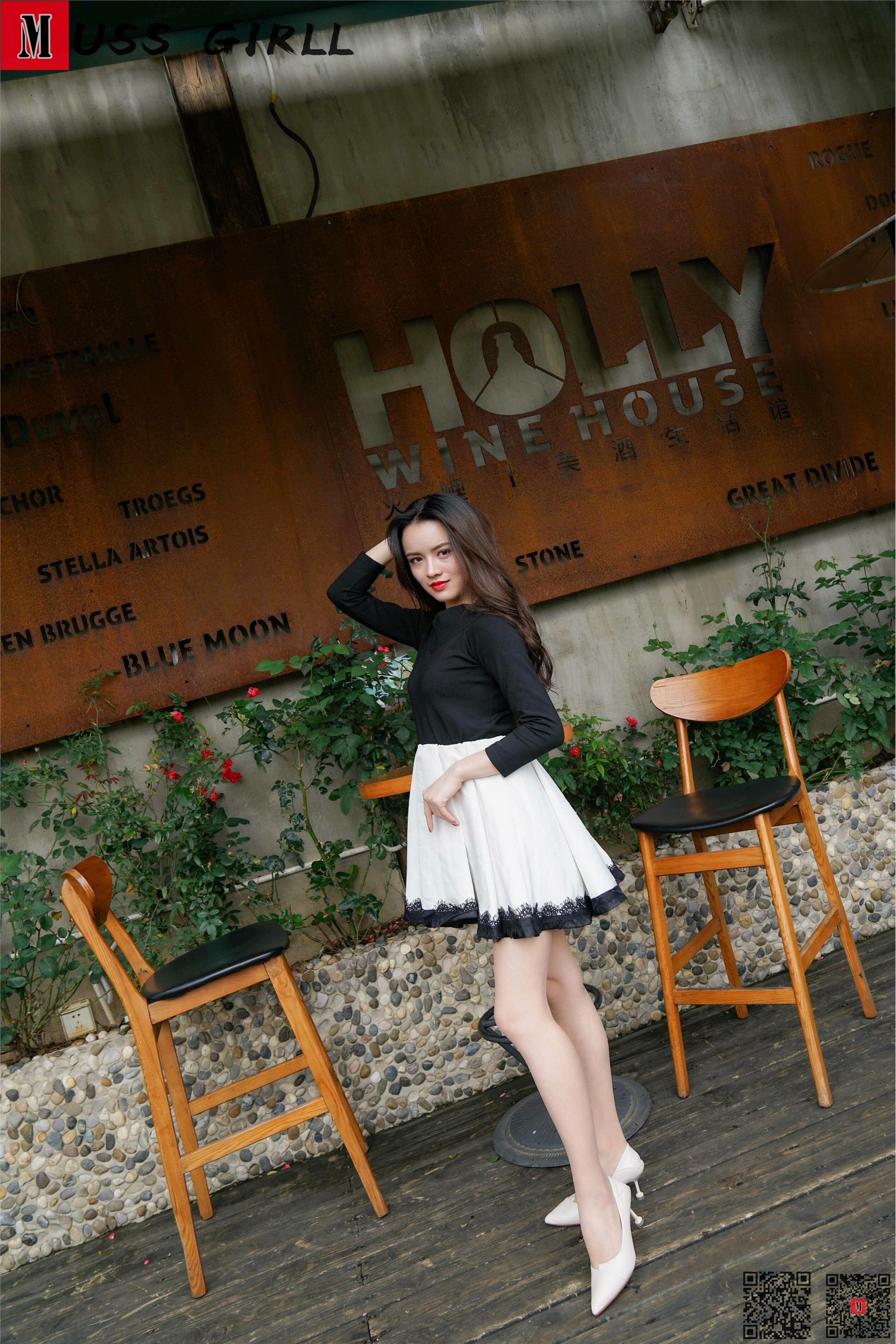 MussGirl慕丝女郎  NO.164 户外肉丝高跟